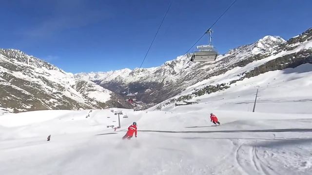 7,6 km non stop carving in Saas Fee in 8min 30. смотреть онлайн