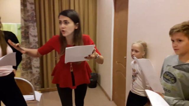 Театр на английском для подростков. Meloni смотреть онлайн