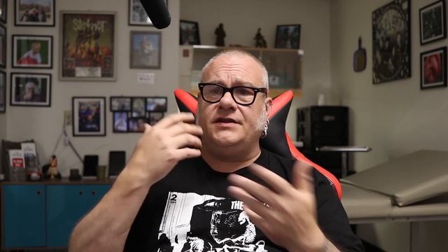 VCH Vertical Clitoral Hood Piercing Pros & Cons By A Piercer EP 26