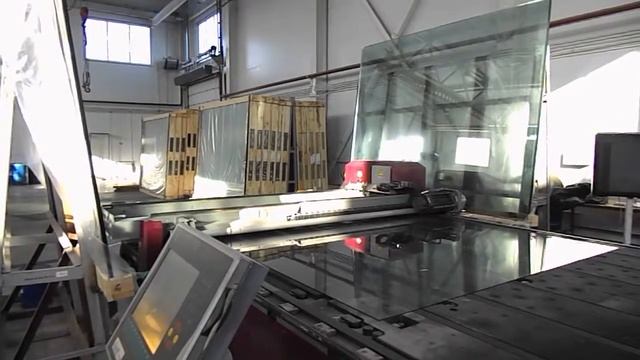 Резка стекла станком lisec под управлением компьютера. смотреть онлайн