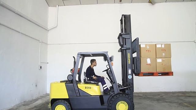 Carretilla Diesel Daewoo D35S-2 (001209001) смотреть онлайн
