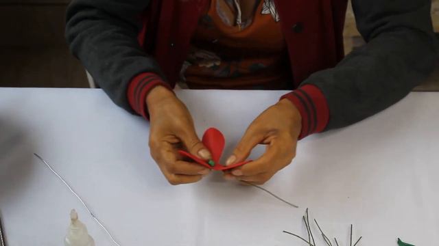 Mini tulipa em eva sem frisador смотреть онлайн