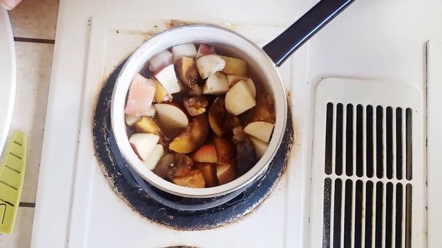 Let's Turn Seconds Plums into Easy Plum Apple Cardamom Jam смотреть онлайн