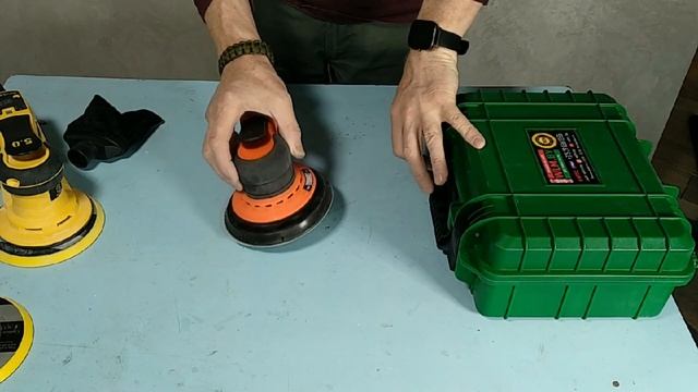 Вместо Schtaer , Yokiji - TIMKAS роторно-орбитальная шлифовальная машинка.