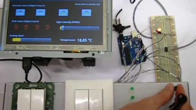 Android touch screen communicates with Arduino using modbus, rs485 and max485 смотреть онлайн