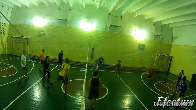 Ошибка связующего при передаче.Волейбол,ностальгия,спорт.Извините,это первый в жизни монтаж) смотреть онлайн