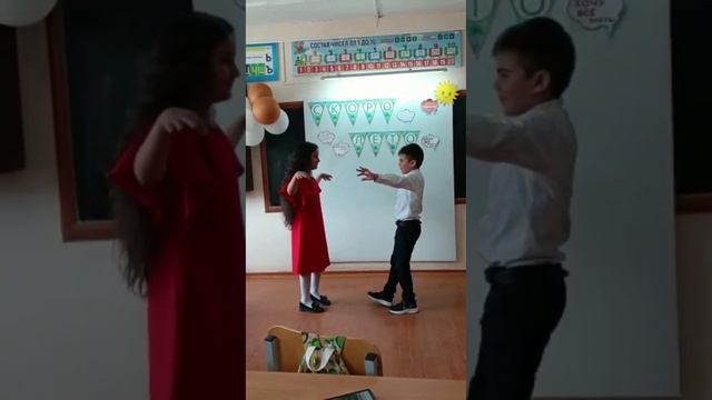 Знаменитый танец Мирана и Реян смотреть онлайн