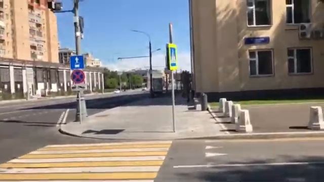 Прогулка от станции метро Октябрьская до станции метро Полянка смотреть онлайн