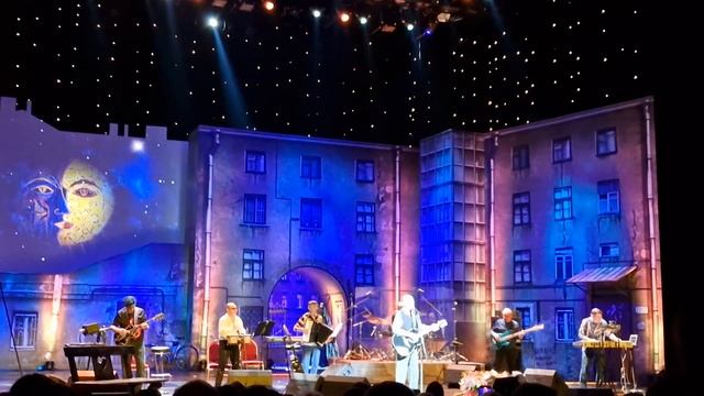 Ау. Александр Розенбаум. Театр Российской Армии. 01.11.2022 г. смотреть онлайн