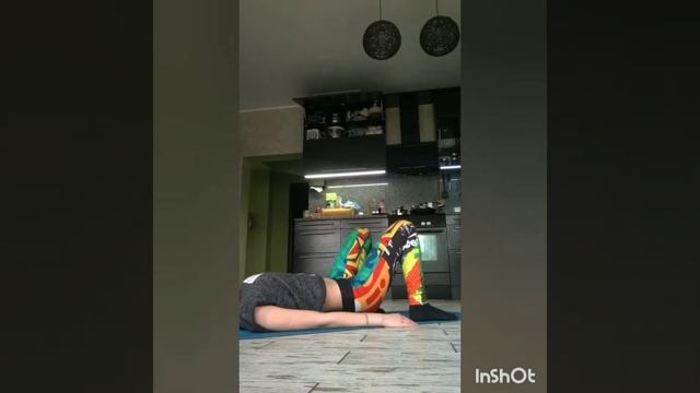 Лёгкая разминка на карантине? смотреть онлайн