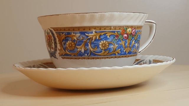 СЕКОНД-ХЭНД. Винтажный Английский Фарфор. Пьеро, Чайные Пары, Ладья от Carlton Wear. #107 смотреть онлайн