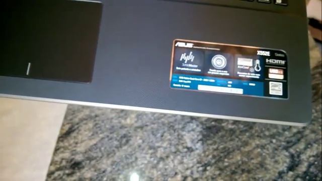 Umboxing do Notebook da Asus x552e Amd Quad-Core смотреть онлайн