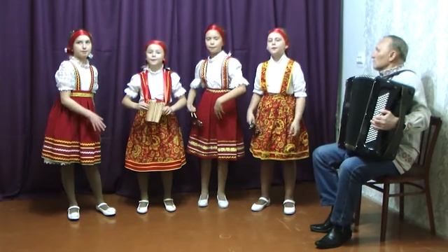 Студия искусства "Акцент" Посмотрите как у нас-то в мастерской смотреть онлайн
