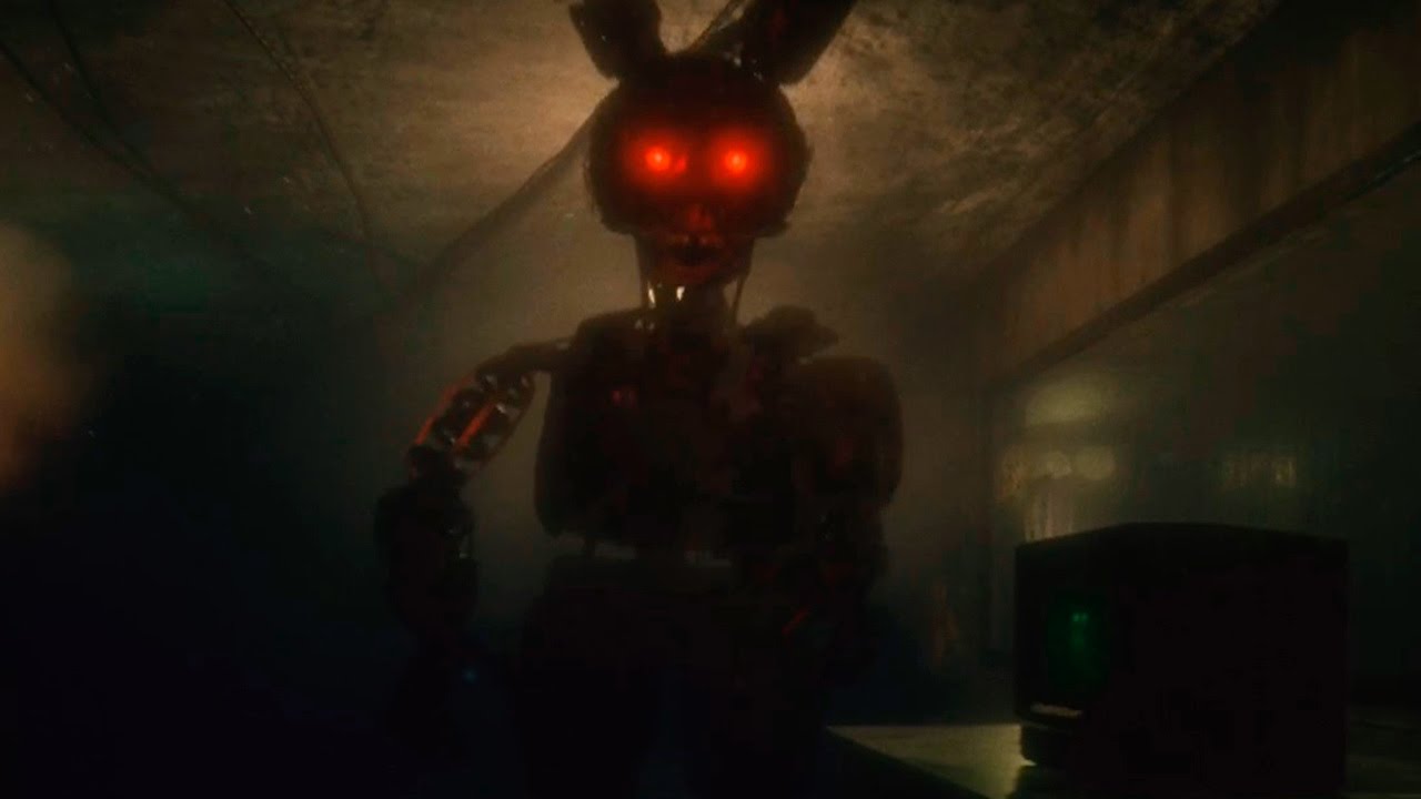 В ЗАБРОШЕННОМ ДОМЕ ТАИТСЯ ОН... смотреть онлайн