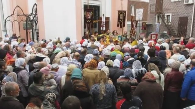 Престольный праздник в храме свт. Иоанна Златоуста (г. Ялта)-26.11.2015г. смотреть онлайн