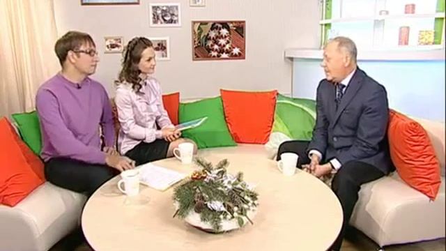 «Раньше всех» рубрика «Гость в студии» Леонид Кипнис директор Театра Музыкальной комедии. ОТС смотреть онлайн