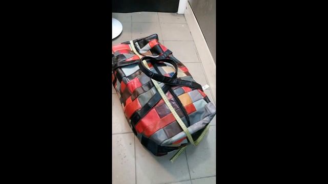 Сшил КОЖАНУЮ ДОРОЖНУЮ СУМКУ на подошве. смотреть онлайн