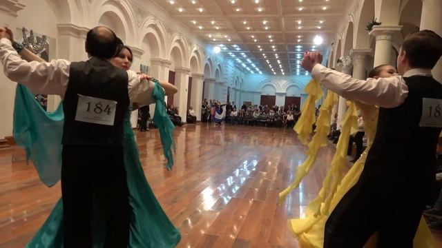 Взрослые + молодёжь Стандарт смотреть онлайн