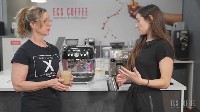 Smeg Manual Espresso Machine vs. Breville Barista Express | Comparison смотреть онлайн