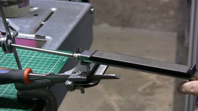 Comment affûter ses couteaux de cuisine, rabots, ciseaux à bois et fraises avec le Ruixin Pro смотреть онлайн