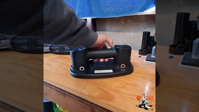 How to use a Grabo Suction Cup - Grabo Suction Cup Review for Tilers laying tiles смотреть онлайн