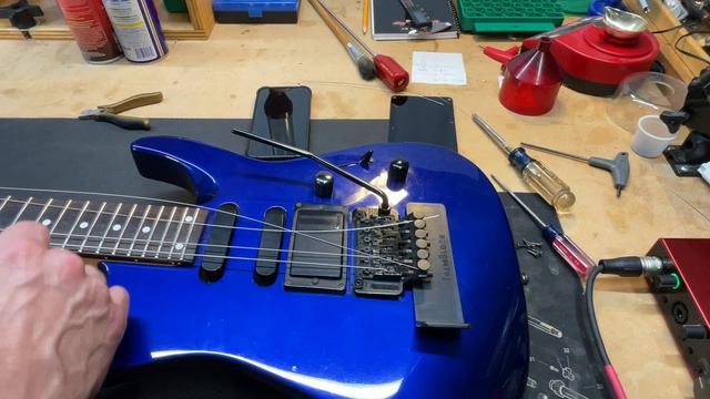 Mastering the Floyd Rose Tremolo: Full Setup and Restring Guide смотреть онлайн