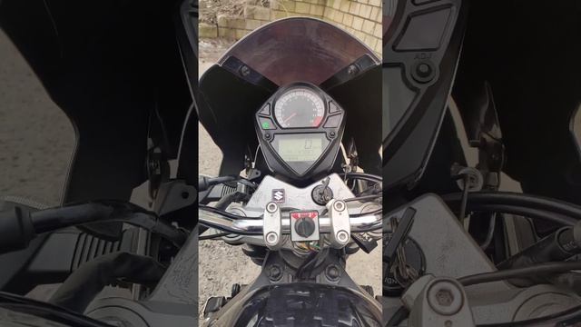 Suzuki sv 650n 2005гв.первый запуск после зимы 2023г. смотреть онлайн