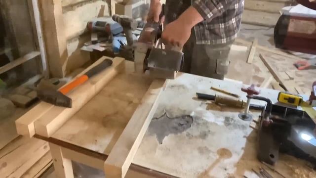 На кухне старинного дома появился новый островок. Мебель своими руками смотреть онлайн