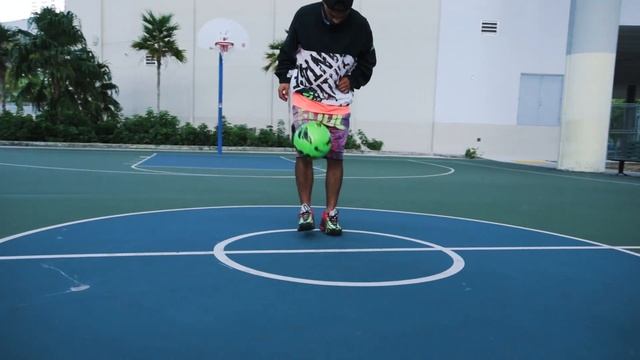 Shoe Gallery - Nike Shox R4 Neymar Jr.