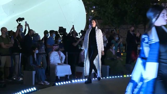 100.5E. Спутник Asiasat-5. Прием фида Fi01_AEDMI из Эмиратов. 07.01.2022 смотреть онлайн