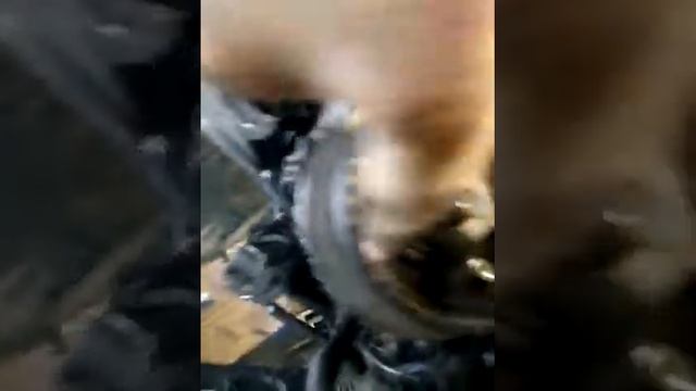 сюзуки культус двигатель g15a.ставим ремень грм,выставляем метки. смотреть онлайн