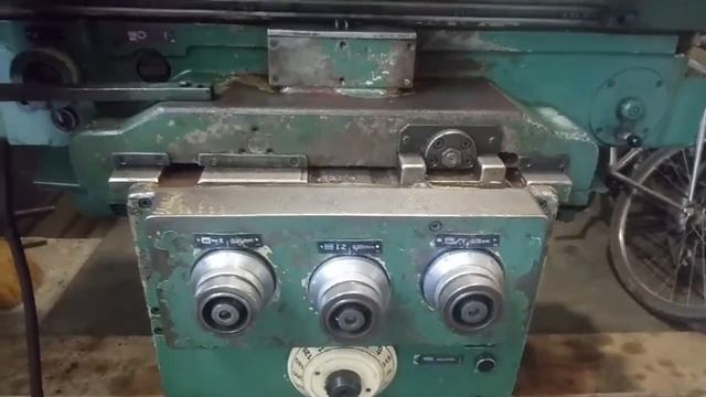 Універсальний фрезерний станок HECKERT FW315 смотреть онлайн