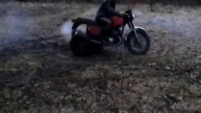Трицикл ИЖ Ю-3 смотреть онлайн
