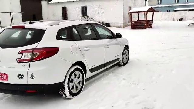 Renault Megan Grand Tour 2012 рік смотреть онлайн
