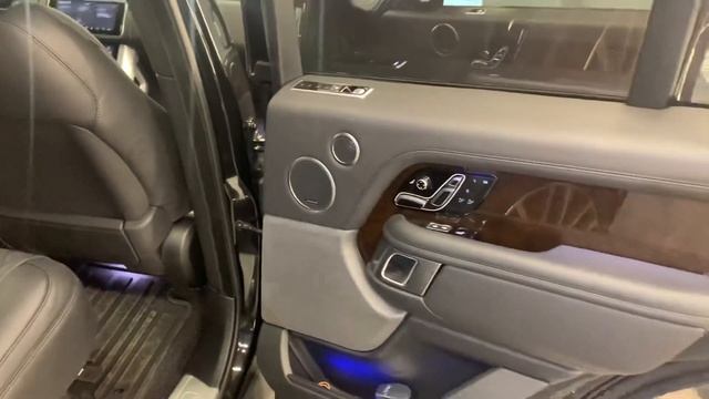 Сиденья от #rangeroversvautobiography в #rangerovervogue установлены