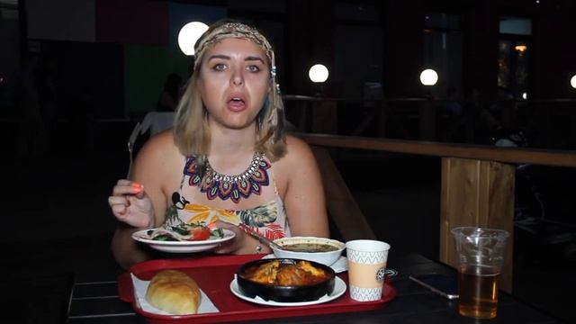 Сабрина в большом городе. Выпуск 11. Москва в плохую погоду (много котиков внутри!) смотреть онлайн