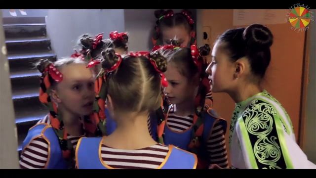 Ролик танцевальной студии "Карусель" в КЦ"Митино" смотреть онлайн