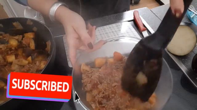 Auberginen Auflauf Mit Käse ,Joghurt, Tomaten,Zwiebeln  Eggplant Recipe With Yoghurt  And Cheese