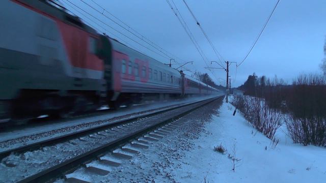 Электровоз ЭП20-022 с поездом № 104 Брянск - Москва смотреть онлайн