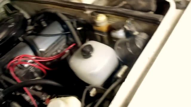 СВЕТ В ГАРАЖ ДЛЯ РЕМОНТА АВТО.СТОЙКА ПРОЖЕКТОР СВОИМИ РУКАМИ. смотреть онлайн