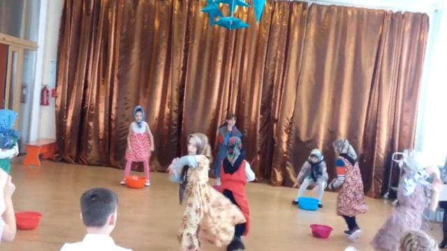 Танец "Стирка". смотреть онлайн