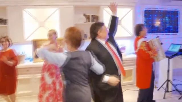Черноморочка - казацкая песня группа У барина. смотреть онлайн