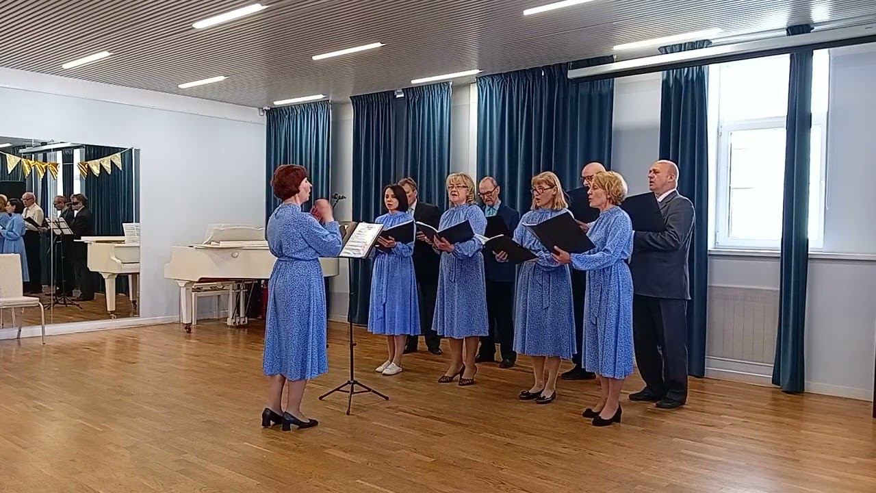 01 - Славим в песнопениях (Д.Бортнянский) смотреть онлайн