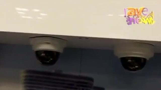 CEDIA 2011: AXIS Communications Introduces Its High-End Cameras смотреть онлайн