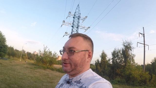 Водитель #Яндекс #такси показывает как поменять лампочки на #Kia #Ceed (Киа Сид)/StasOnOff смотреть онлайн