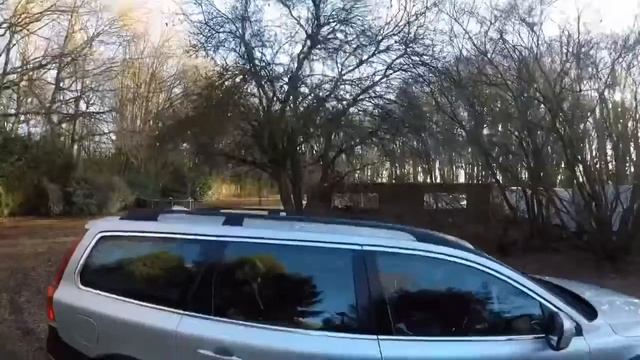 2013 Volvo XC70 2.4TD D5 215 SE Lux AWD Geartronic Auto  Review #Justcomparecars