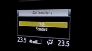 Обзор бортового компьютера Toyota Esquire/Noah/Voxy Hybrid рестайлинг.