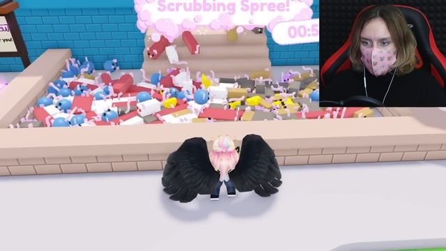 МОЕМ КРЫС, ЧТОБЫ ЗАРАБОТАТЬ ДЕНЕГ! Roblox Rat Washing Tycoon смотреть онлайн