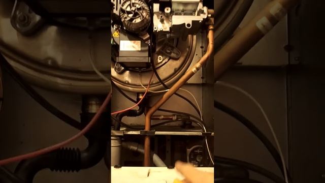 Testing on Viessmann 300 f4 fault. смотреть онлайн