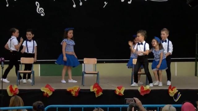 INFANTIL LET'S TWIST AGAIN смотреть онлайн
